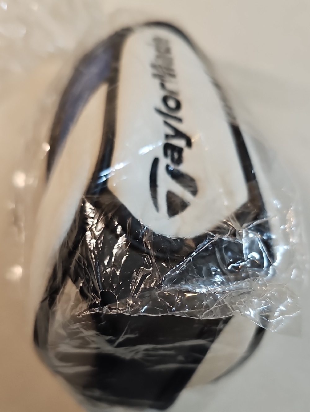 TaylorMade White and Black Golf Club Headcover